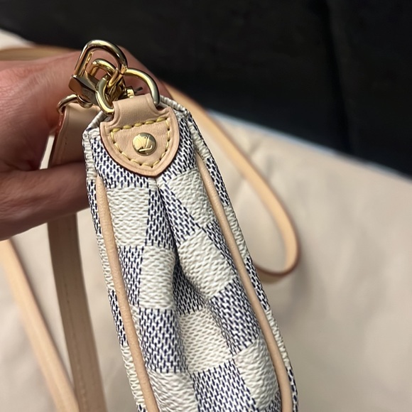 Original Louis Vuitton  new Eva cross body bag - Picture 14 of 16
